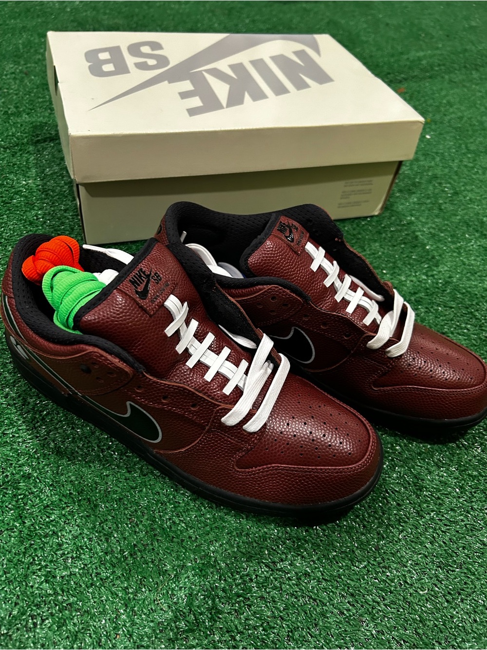 Nike SB Dunk Low Pro Football